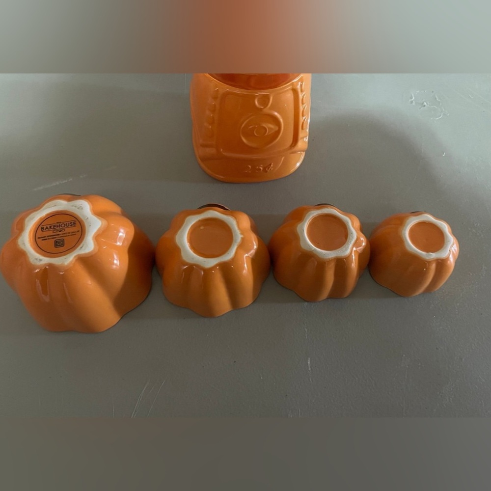 Pumpkin Set - Picture 3 of 3